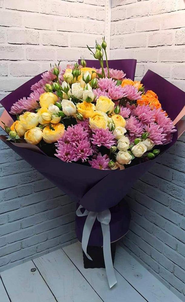 Букет цветов из: Хризантемы и Розы в Авсюнино