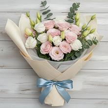 Букет цветов из:  Лизиантусы в Авсюнино