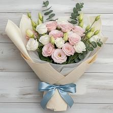 Букет цветов из:  Лизиантусы в Авсюнино