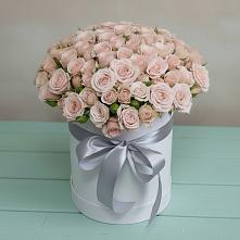 Цветочная композиция из Розы в шляпной коробке в Авсюнино