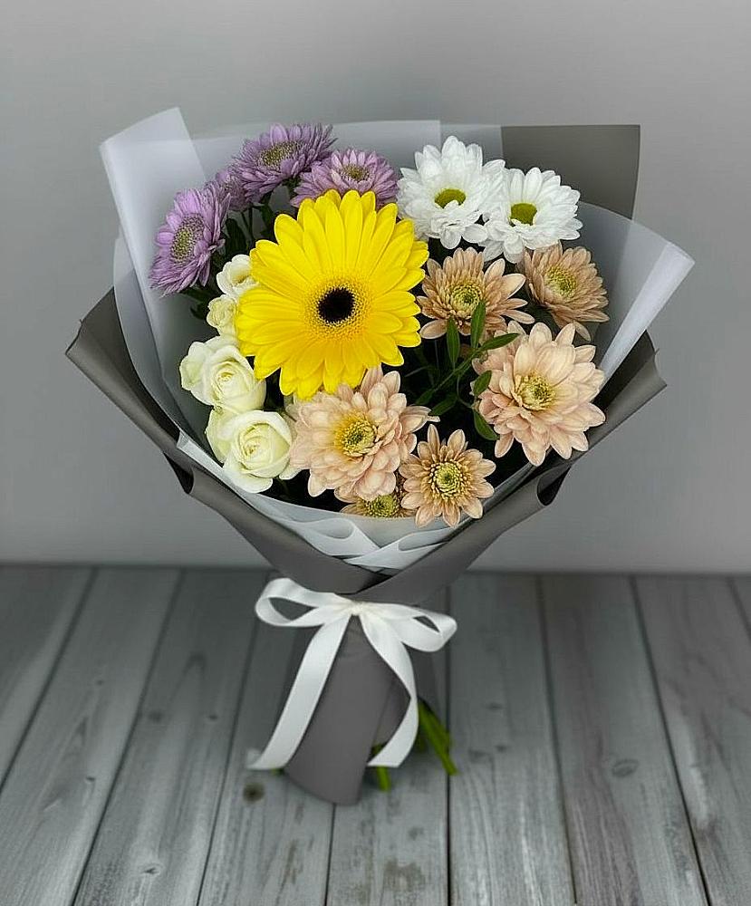 Букет цветов из: Розы, Герберы и Хризантемы в Авсюнино