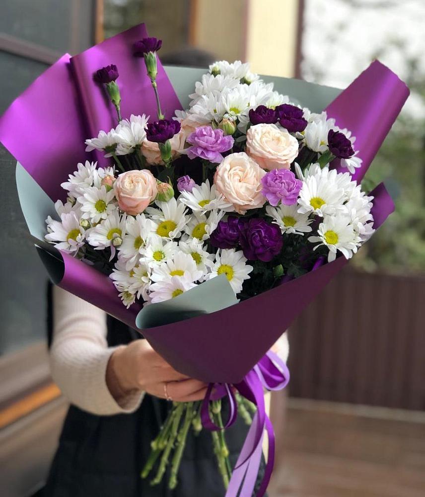 Букет цветов из: Хризантемы, Гвоздики и Розы в Авсюнино