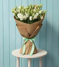 Букет цветов из:  Лизиантусы в Авсюнино