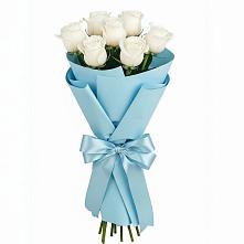 Букет 7 белых роз Проуд в Авсюнино