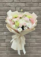 Букет цветов из:  Гвоздики, Розы, Лизиантусы и Хризантемы в Авсюнино