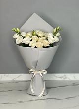 Букет цветов из:  Розы и Лизиантусы в Авсюнино